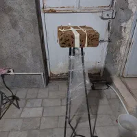 جای گلدان وگل