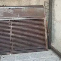 دربزرگ حیاط