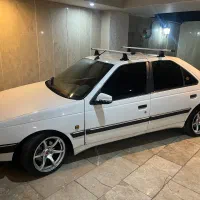 پژو 405 مدل 82