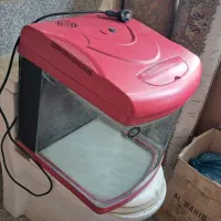 آکواریوم با وسایل