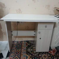 میز کامپیوتر