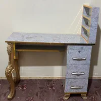 میز ناخن