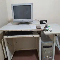 میز کامپیوتر