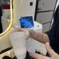 اسکراب اسکالپ (پاکسازی و درمانِ مشکلات پوستِ سر)