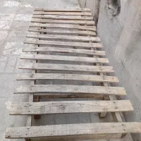 پایه تخت یازیرتختی