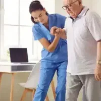 پرستار سالمند