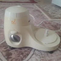 سرخ کن درحدنو یک بارهم استفاده نشده قیمت ۱۰ملیون