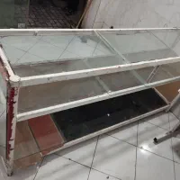 ویترین ۲ متری