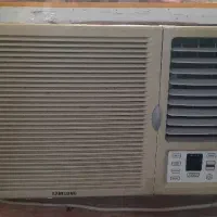 کولر پنجره ای سامسونگ عالی درحال کار با کنترل