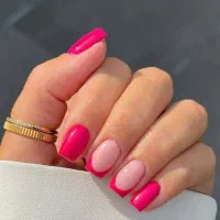 خدمات کاشت ناخن پدیکور مانیکور خیابان باغ ابریشم