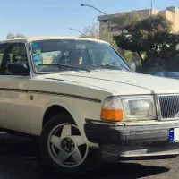 ولوو استیشن مدل ۲۴۴