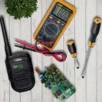 تعمیرات تخصصی انواع بیسیم های واکی تاکی و کارگاهی