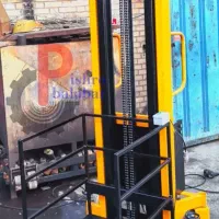 نفربر متحرک بالابر سیار بالابر متحرک دسترسی تا6متر