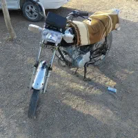 125 د
