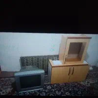 دو عدد کمد تلویزیون قدیمی