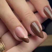 اموزش تخصصی کاشت ناخن