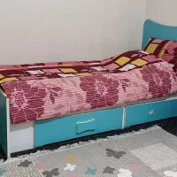 تخت و کمد کودک