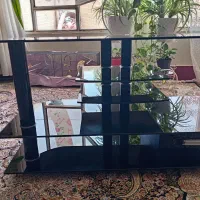 زیرتلویزیونی شیشه ای