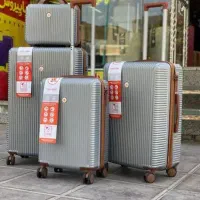 چمدان ۴ تیــکــه نشــکنـ بدنه دارای انعطاف4چــرخ