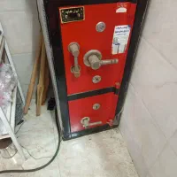 گاوصندوق در حد نو