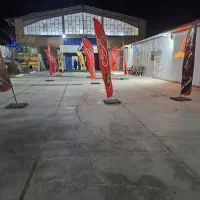 فروشنده اقا و خانوم