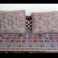 تختوفرش وپشتی