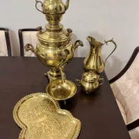 سماور ذغالی برنجی با تجهیزات کامل