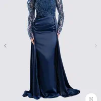 لباس مجلسی پوشیده