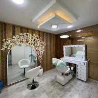 منشی مدیرداخلی سالن زیبایی شهرک غرب با سابقه