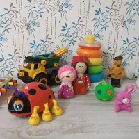 اسباب بازی ماشین .کفشدوزک باتری خور