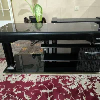 میز تلویزیون بسیار تمیز