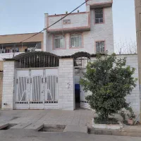 خانه دوطبقه و نیم 200 متری سنبش خیابان ملکی