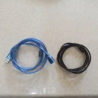کابل AUX و USB هردو نو میباشد جنس خوب