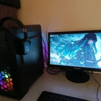 کیس گیمینگ + مانیتور Lenovo