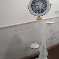 ساعت ایستاده