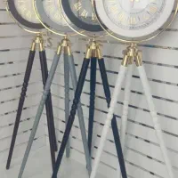 ساعت دیواری و ایستاده