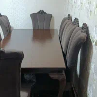 میز ناهار خوری 8 نفره در حد نو
