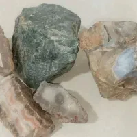 سنگهای نیمه قیمتی وزیبا