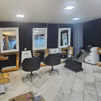 فروش دکورسیون وصندلی واثات ارایشگاه