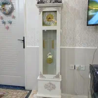 ساعت ایستاده زیبا به قیمت مفت