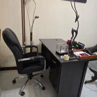 میز منشی یک کشو درب قفل دار  کاملا نو