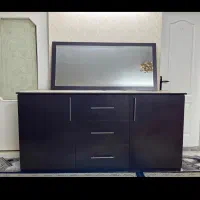 آیینه و کنسول