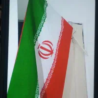 پرچم ایران عزیز