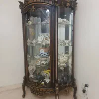 بوفه نیم دایره