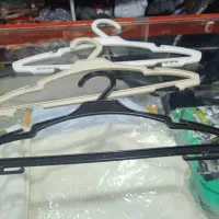 چوب لباسی فروشی دانه ای دوهزارتومان