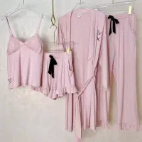 فروشنده خانم