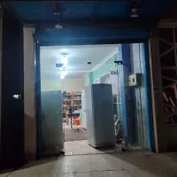 مغازه-کف-و-دیوارسرامیک-و-سقف-گچ-بری