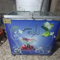 یخ در بهشت و فالوده دو مخزن