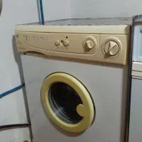 ماشین لباسشویی
