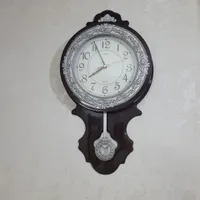 ساعت دیواری